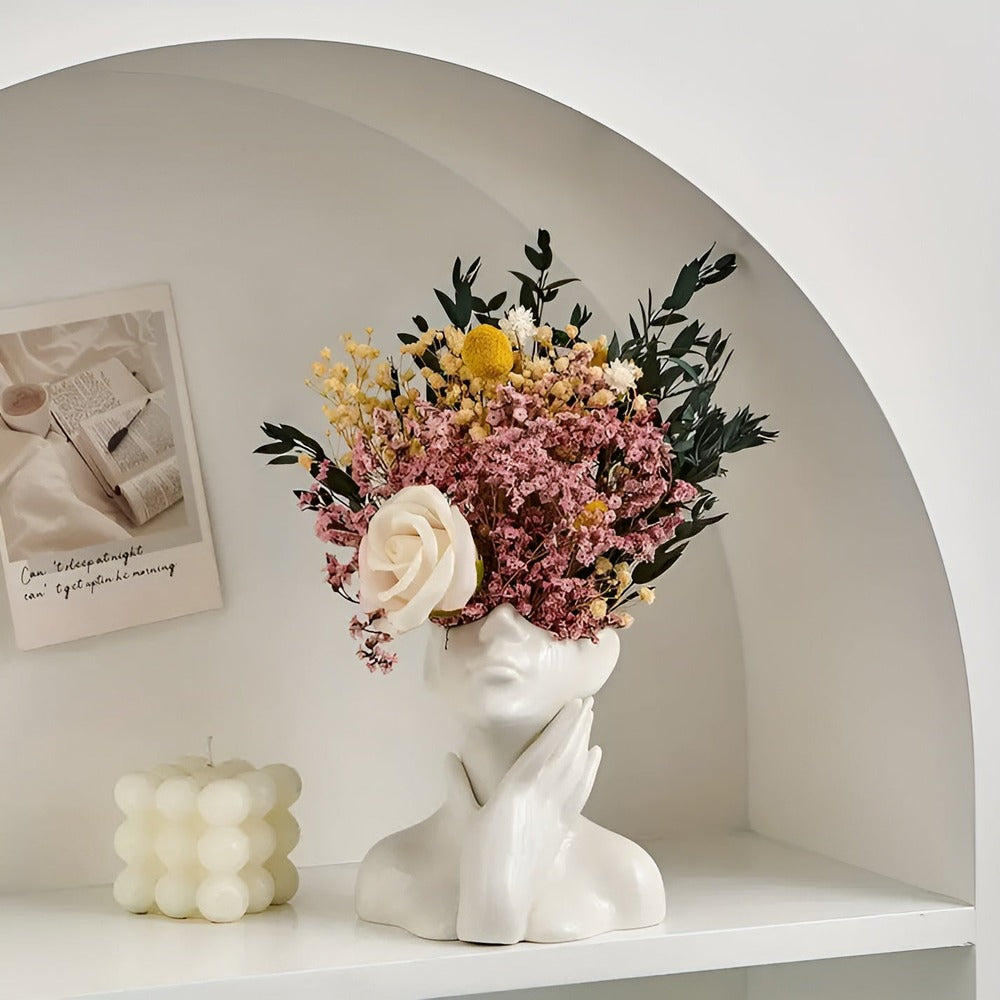 FemmeFlora Vase - Uttrycksfull Blomvas i Keramik med ett Mänskligt Ansikte