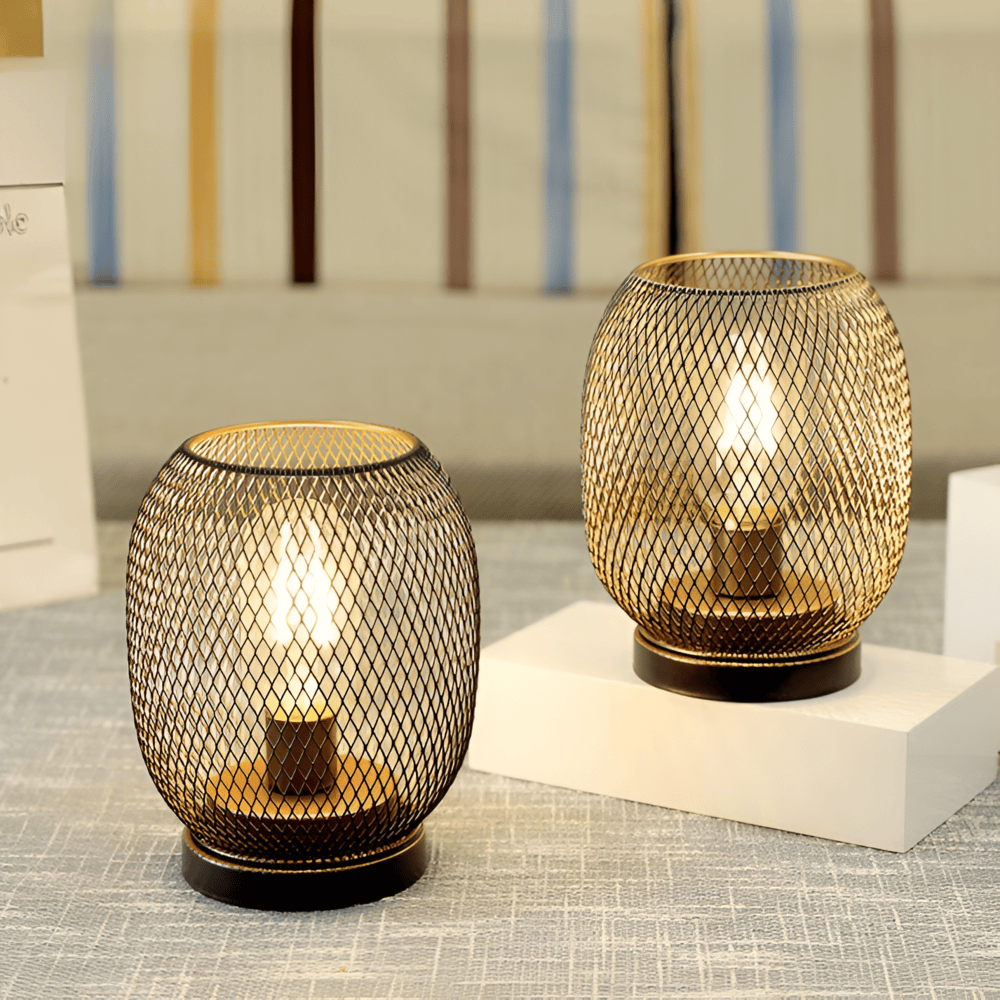 IronGlow - Bordslampa med Metallbur- Batteridriven LED-lykta (2-Pack)