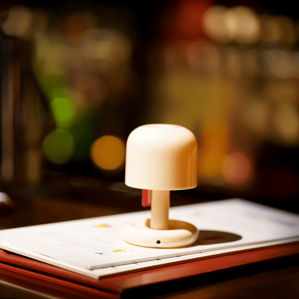 Lil'Sunset NightLight - Förtrollande Bordslampa med Minisvamp
