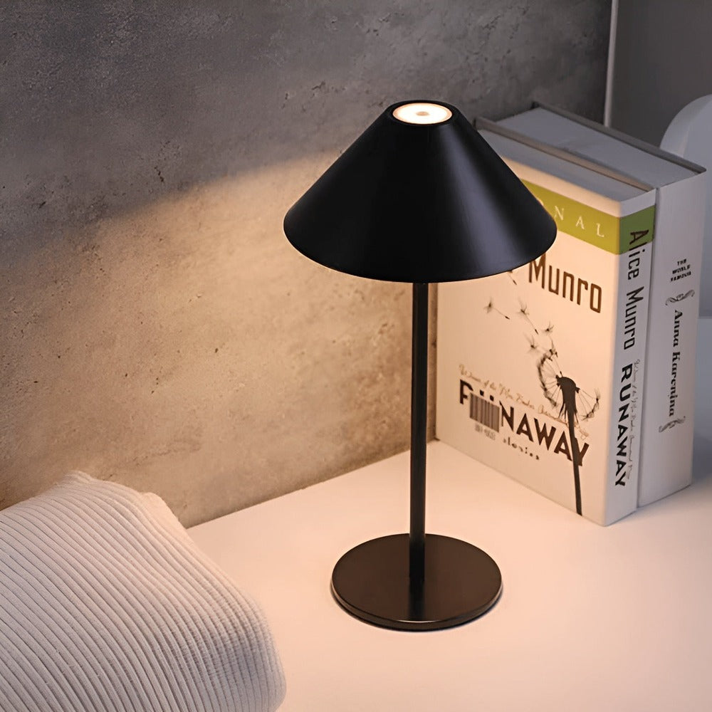 LumiLuxe - Dimbar Nordic Cone LED-bordslampa med Touchkontroll