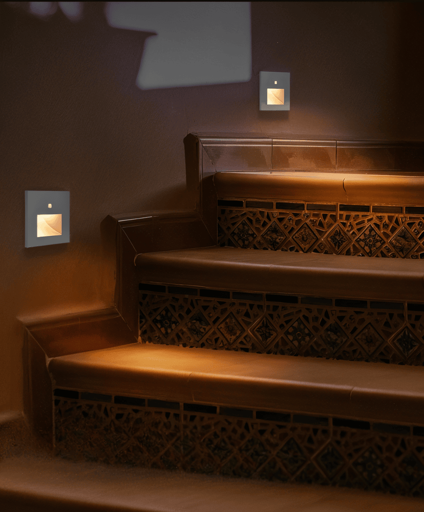 LumiStep Vägglampa - Infälld Vägglampa med Rörelsesensor För Trappor