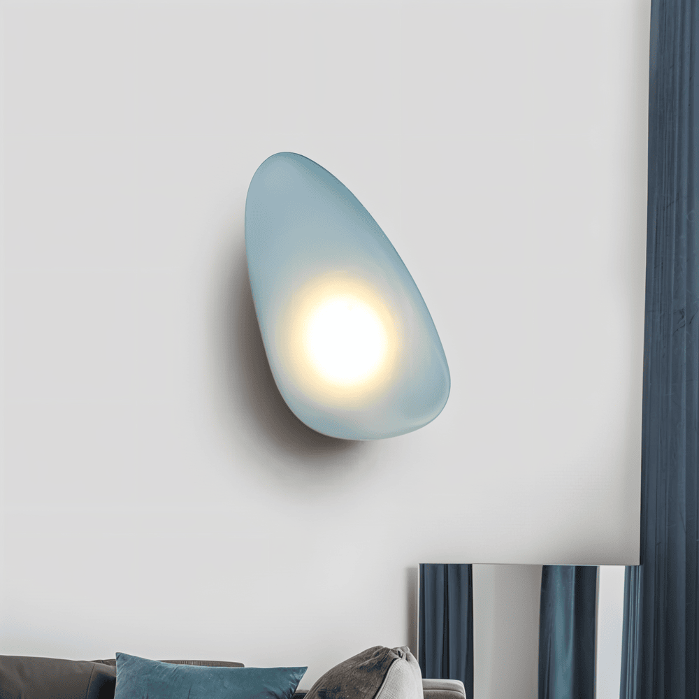 PebbleHue WallLight - Lysande LED-Vägglampa av Glas i Nordisk Stil
