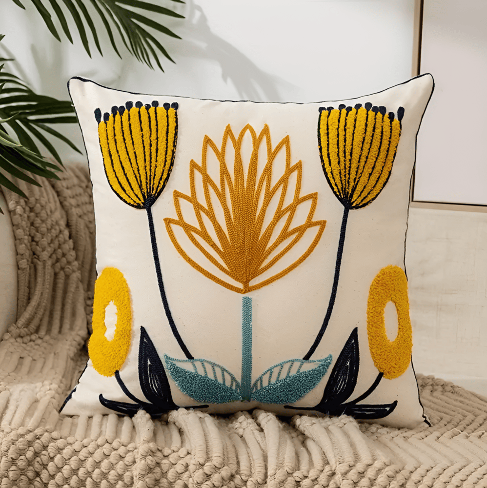 PillowFluff - Kuddfodral med Blommigt Broderat överdrag
