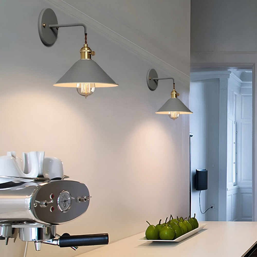 Retro Vintage Vägglampa - Vintageinspirerad Vägglampa med kon i Metall