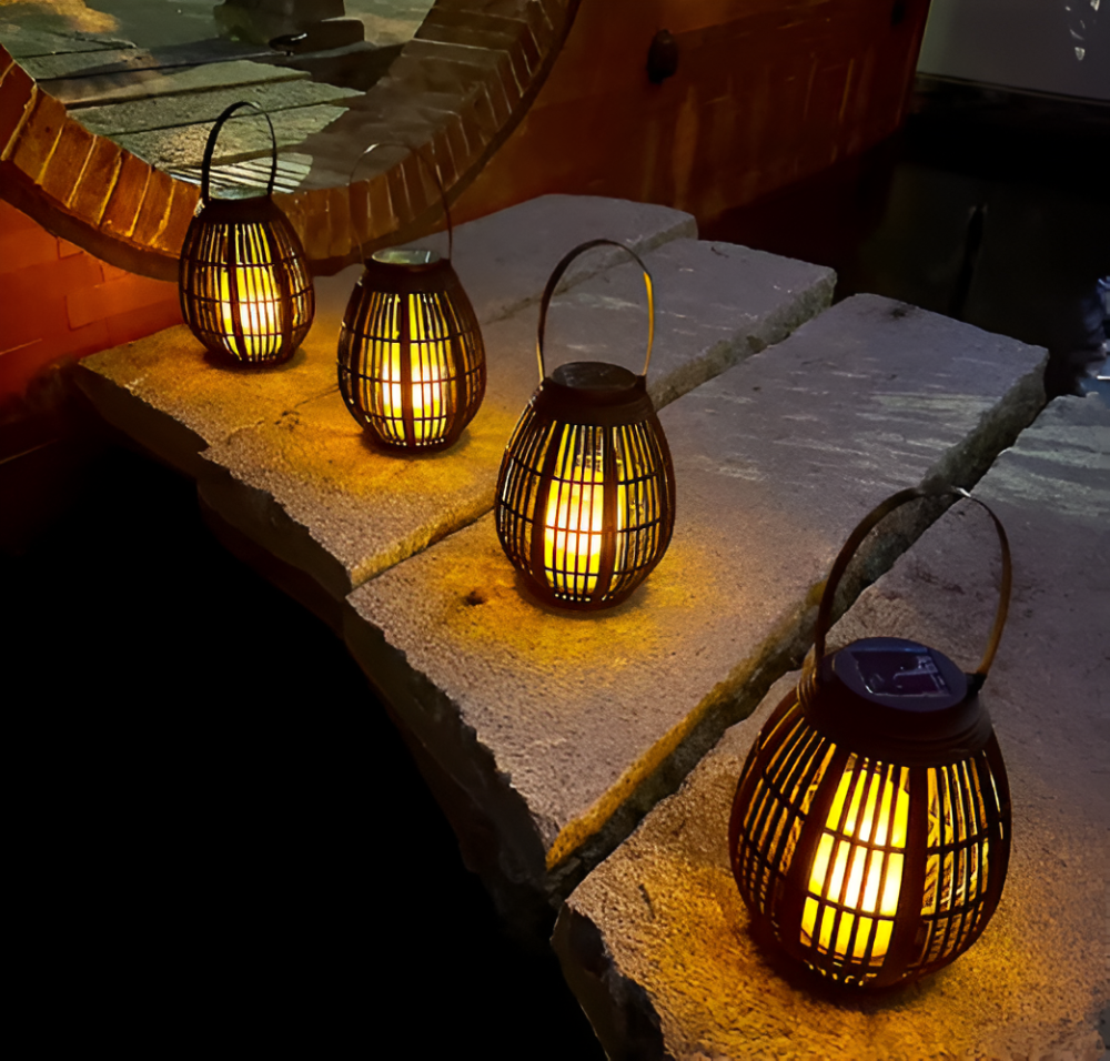Rotin Solarlampa för Dekorativ Balkong- och Trädgårdsbelysning