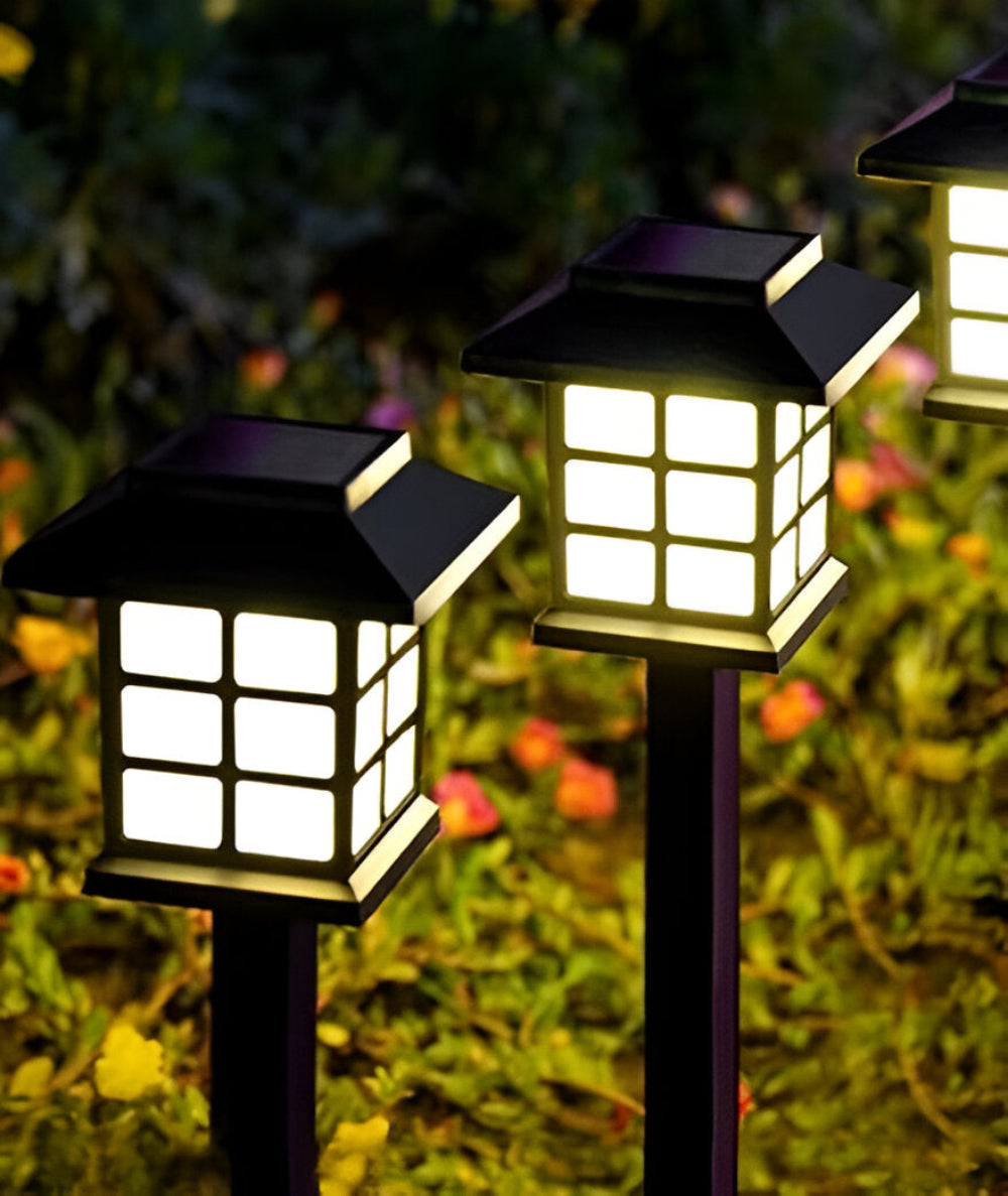 SolarPath-Lampa - 2/4/8 Delar Slitstark och Energieffektiv Solcellslampa för Trädgården