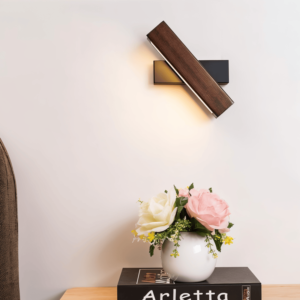 Twisted Vägglampa - 360° Rektangulär LED-Vägglampa av Trä