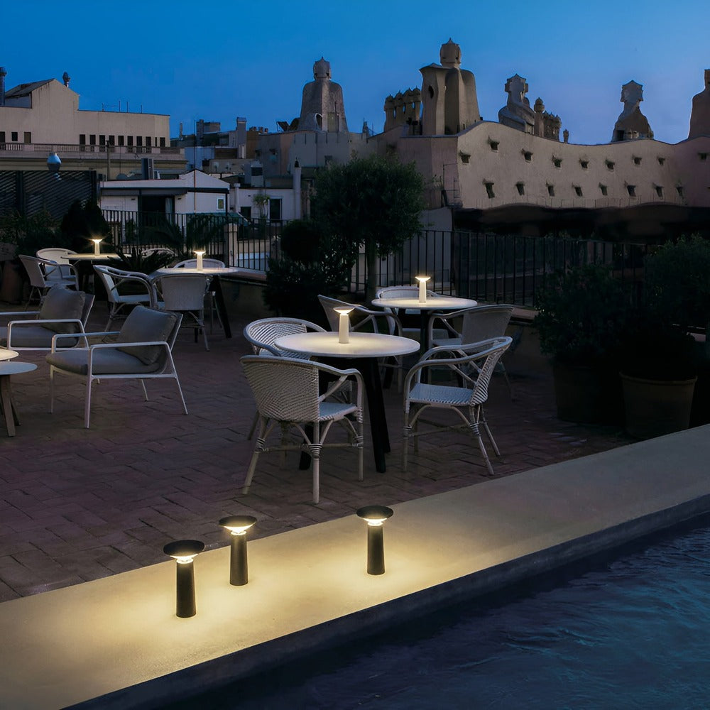 VersaLight - Bärbar LED-Nattlampa med 360° Vridbart och Dimbart Ljus