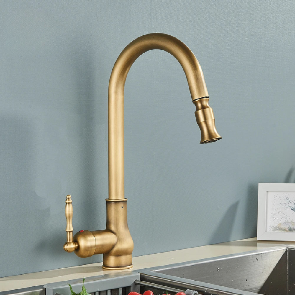 Retro Mässing Kran – Klassisk Antikdesign Kran Kök för Tidlös Elegans