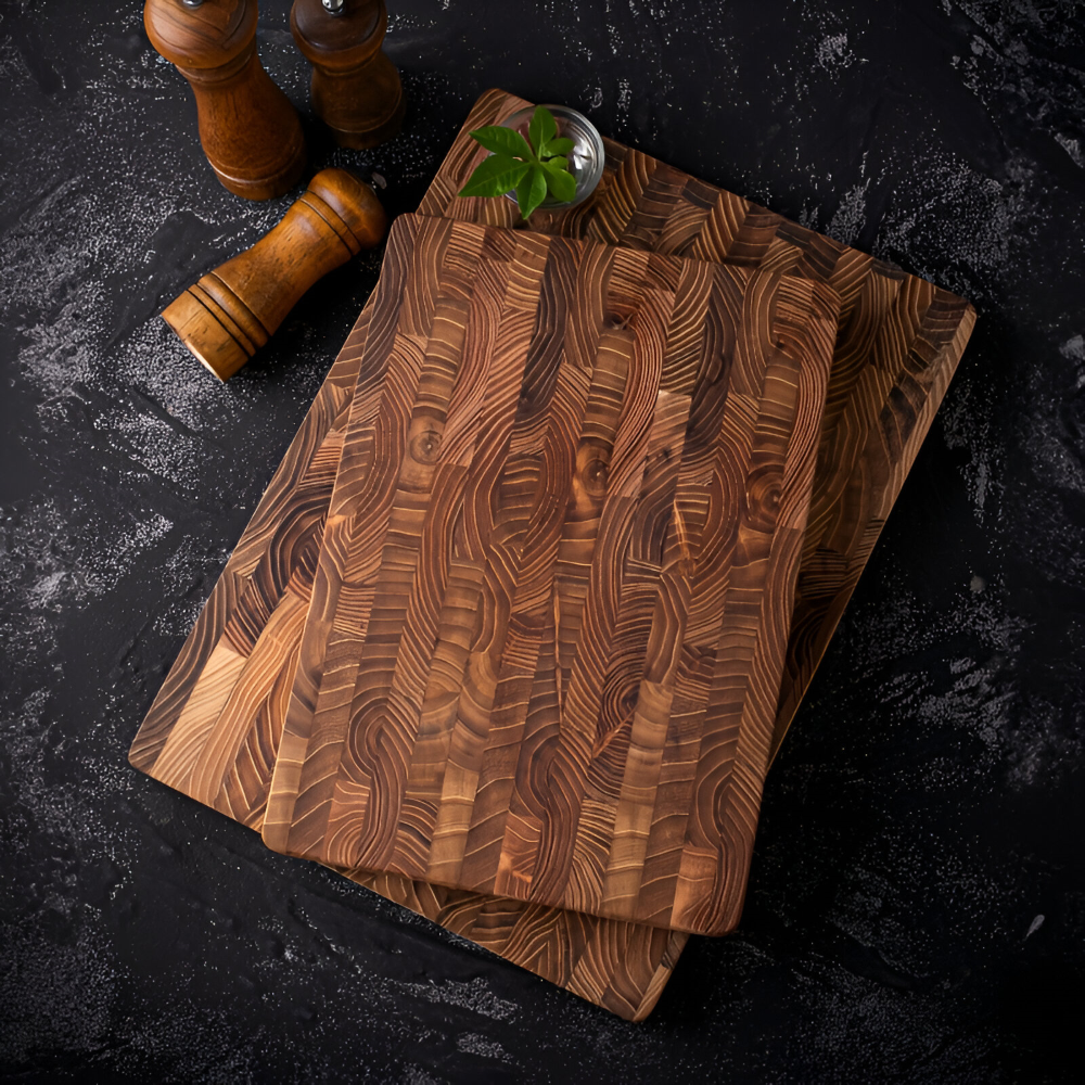 Massivt Teakträ-Skärbräda (34 x 24 x 2,5 cm) – Serveringsbräda med handtag, halkfri