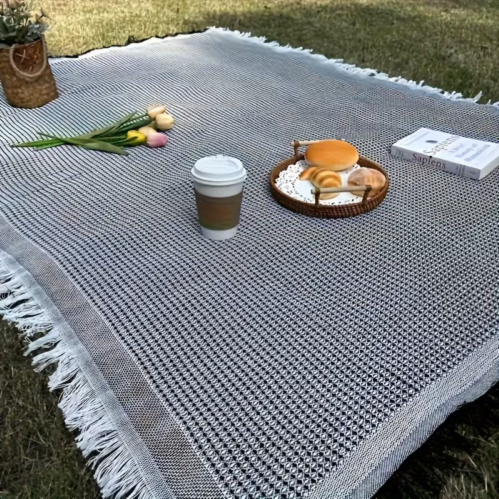 Snygg Picknickfilt 180 x 180 cm – Vattentät och Hopfällbar – Strandmatta och Campingfilt för Utomhusbruk, Kaffevit