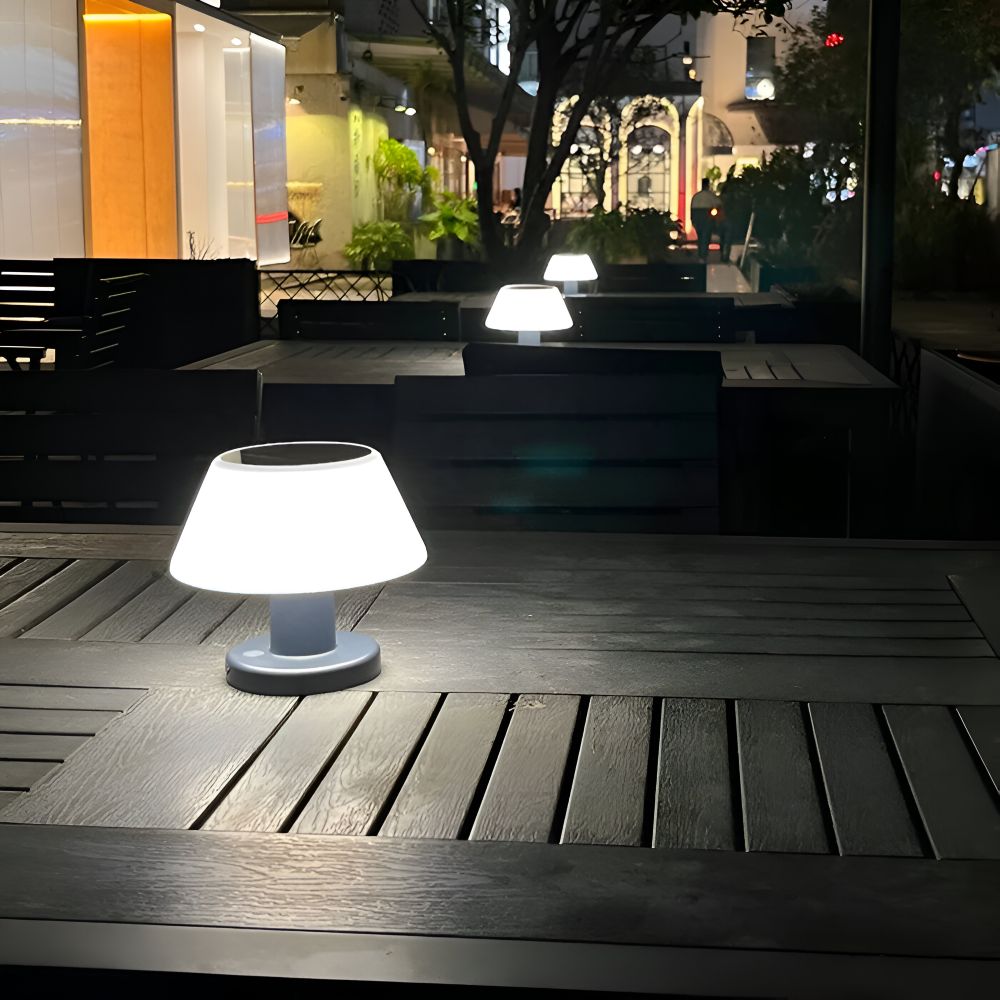 TinySolar Trådlampa - Solenergidriven Bordslampa - Stilig Inomhus- och Utomhusbelysning