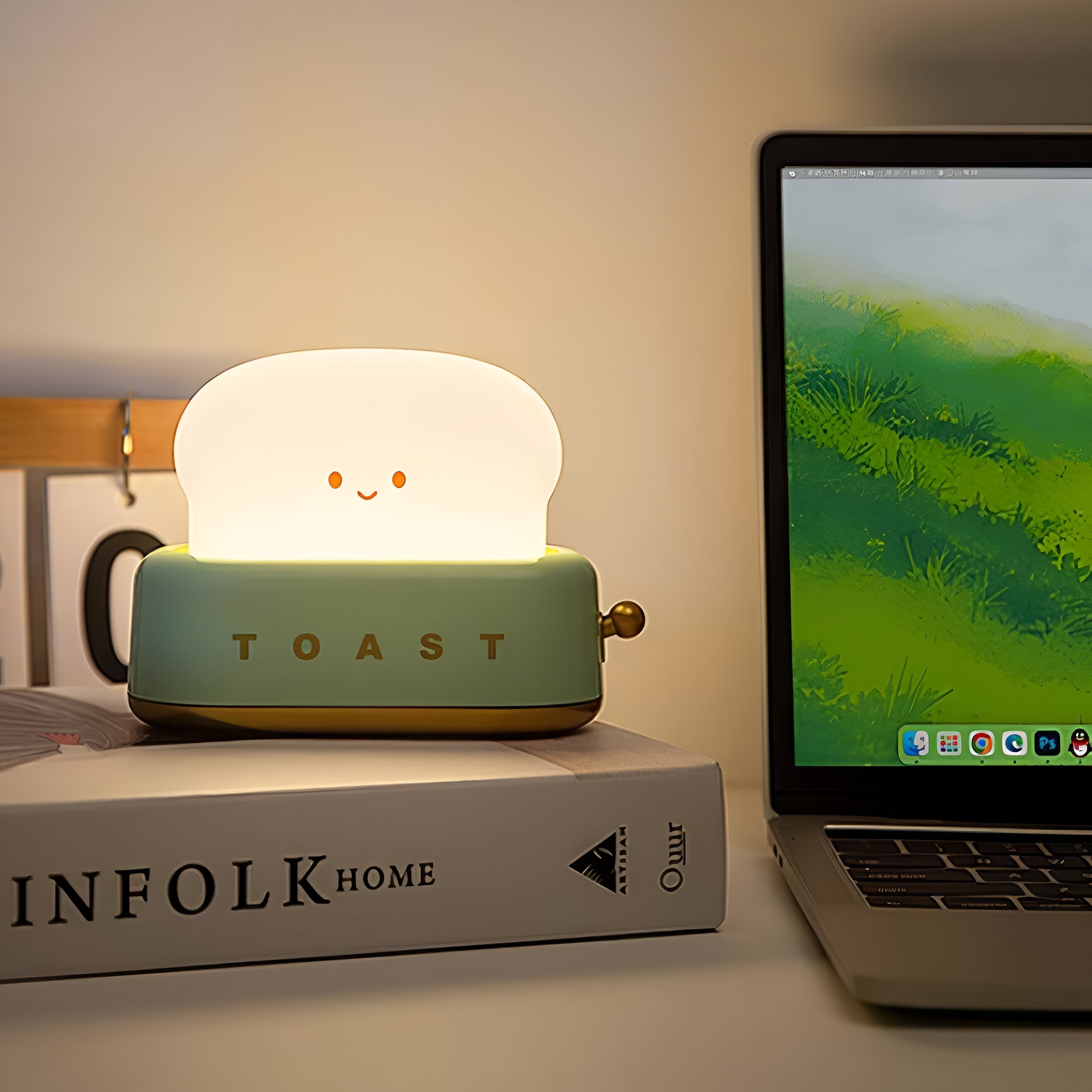 TinyToast Bordslampa - Bärbar Brödrost Nattlampa - Dimbar LED-lampa
