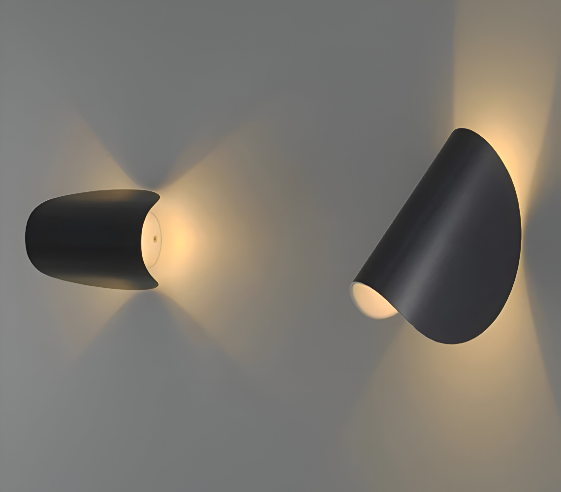 Twist Vägglampa - Rotera Vägglampa i Metall - Curve Vägglampa