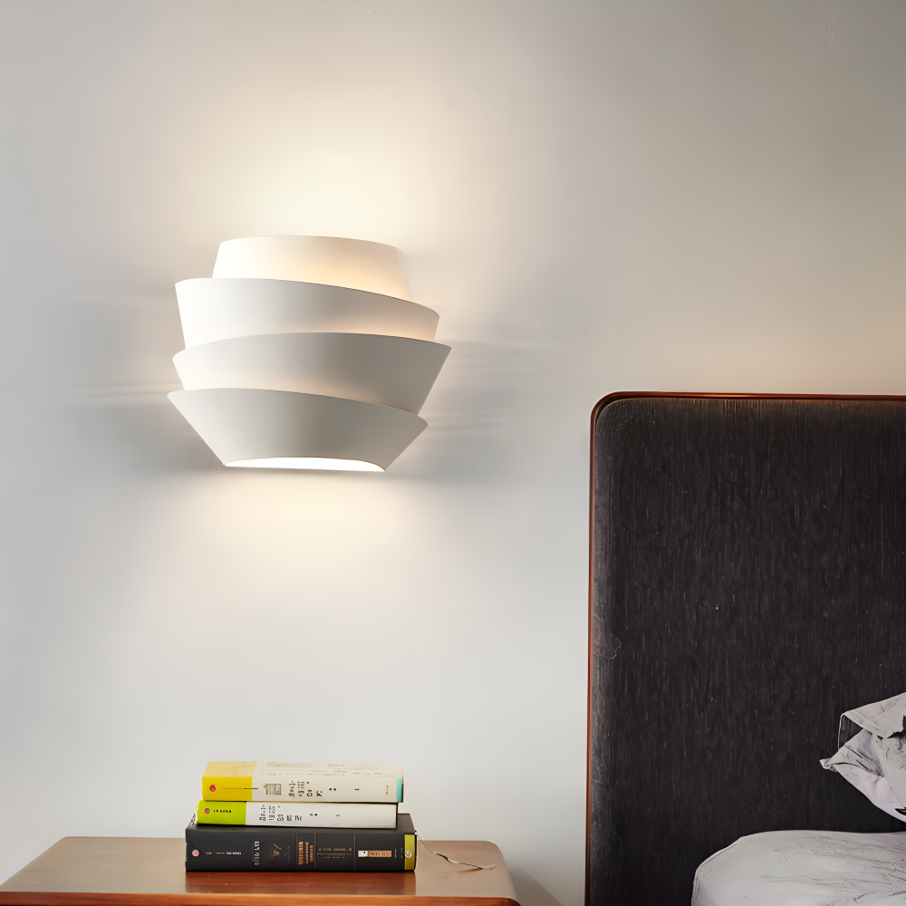 UniqGleam Vägglampa - Geometrisk Vägglampa i Metall - Dekorativa Vägglampor LED Inomhus