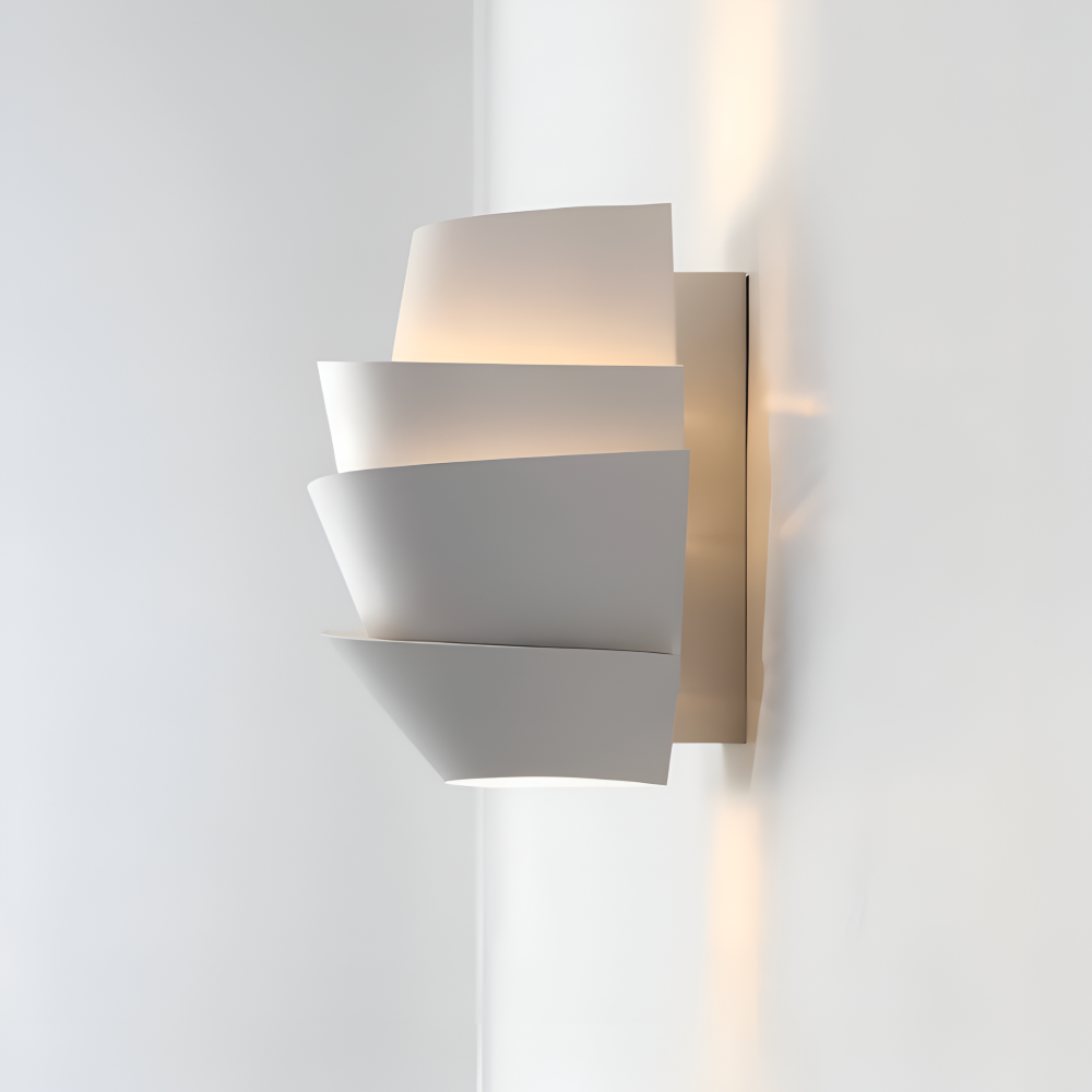UniqGleam Vägglampa - Geometrisk Vägglampa i Metall - Dekorativa Vägglampor LED Inomhus
