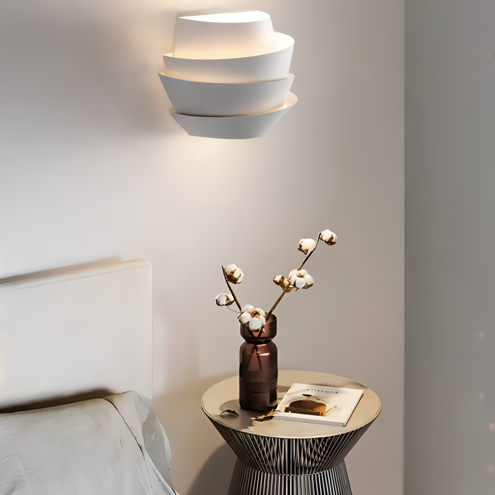UniqGleam Vägglampa - Geometrisk Vägglampa i Metall - Dekorativa Vägglampor LED Inomhus