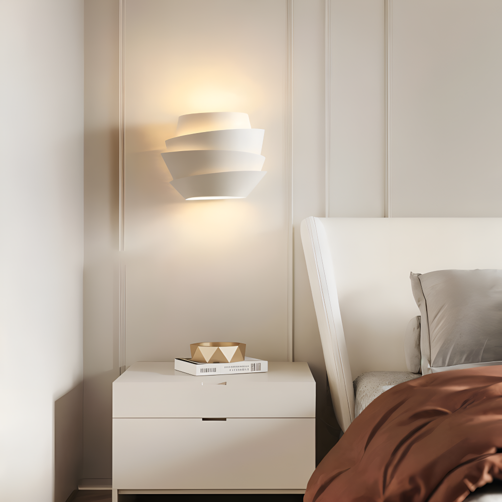 UniqGleam Vägglampa - Geometrisk Vägglampa i Metall - Dekorativa Vägglampor LED Inomhus