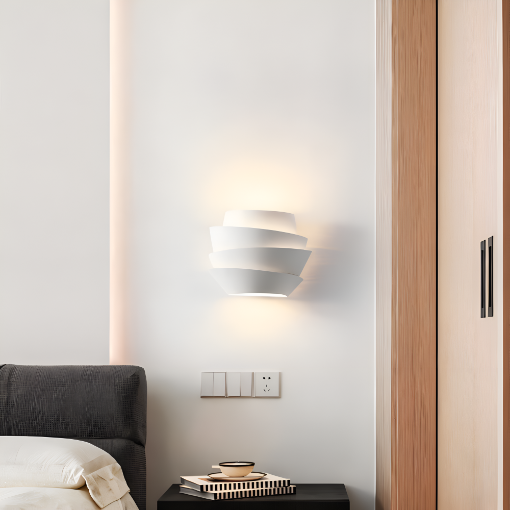 UniqGleam Vägglampa - Geometrisk Vägglampa i Metall - Dekorativa Vägglampor LED Inomhus