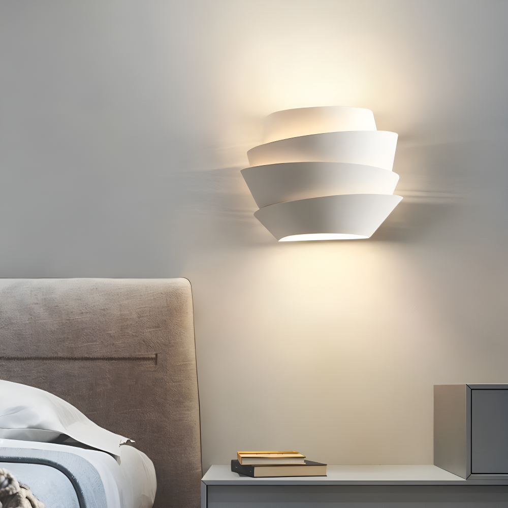 UniqGleam Vägglampa - Geometrisk Vägglampa i Metall - Dekorativa Vägglampor LED Inomhus
