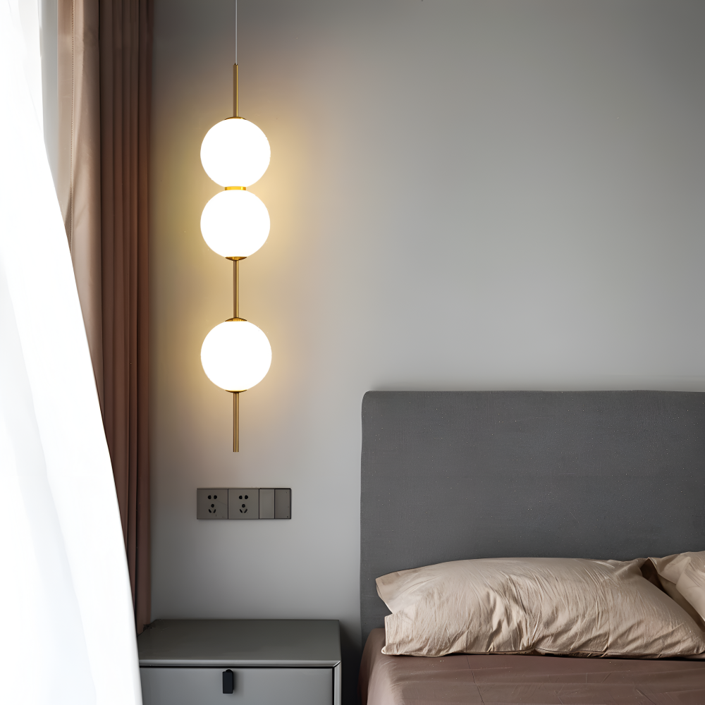 VertiGlobe Pendellampa - Vertikalt Snöre med Matt Glaskula Design Hänglampa