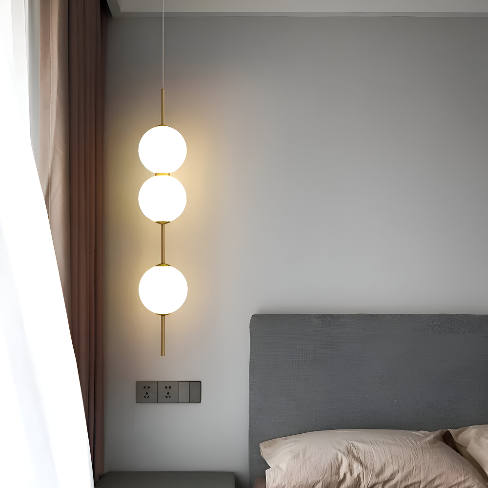 VertiGlobe Pendellampa - Vertikalt Snöre med Matt Glaskula Design Hänglampa