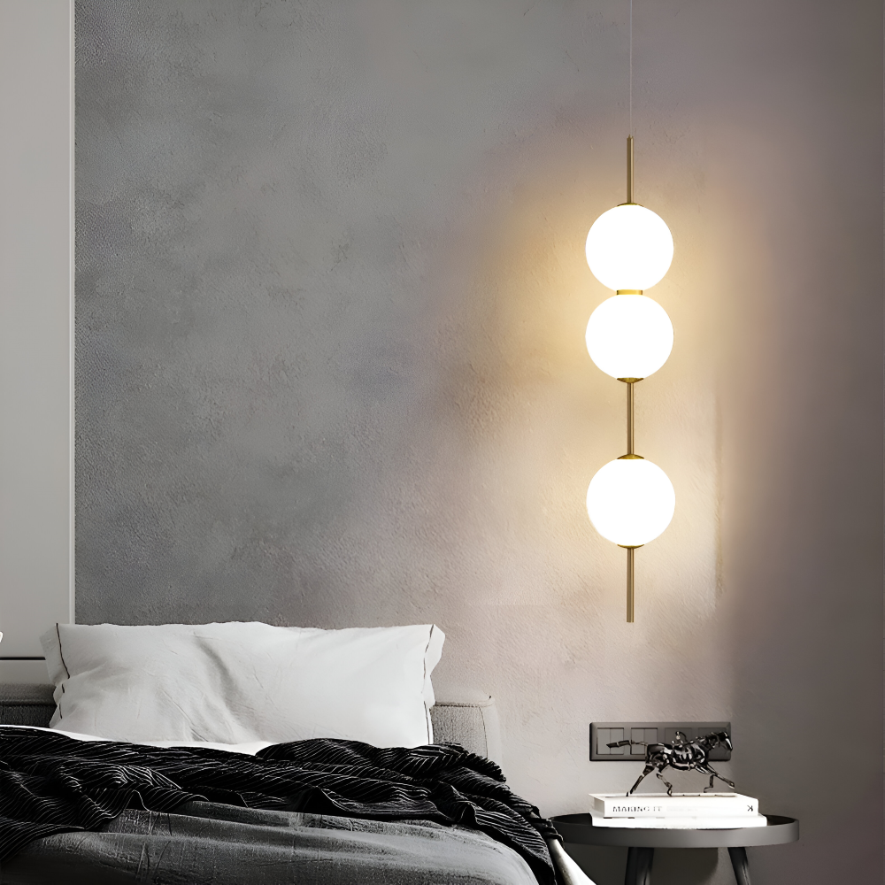 VertiGlobe Pendellampa - Vertikalt Snöre med Matt Glaskula Design Hänglampa