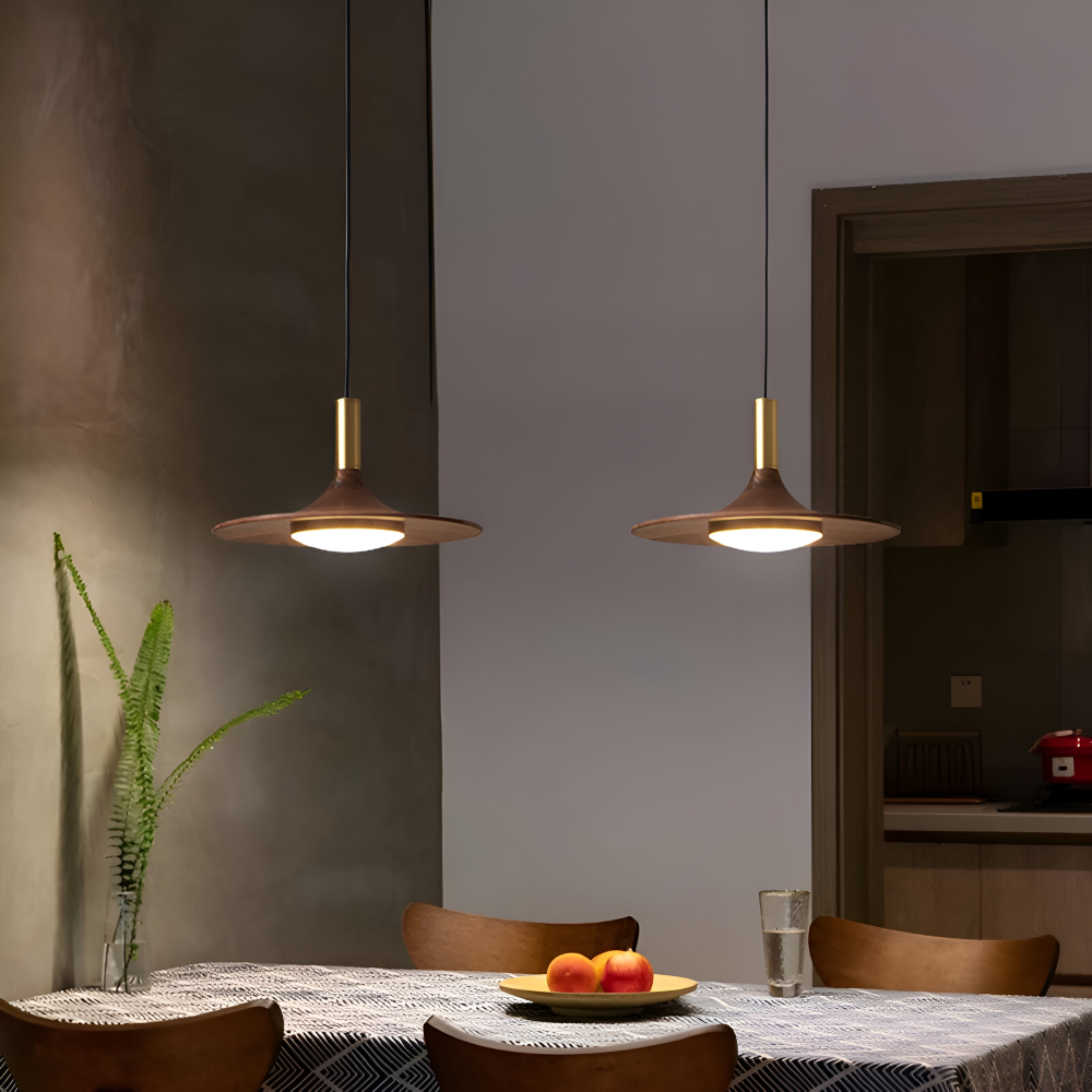 Valnöt Pendellampa - Runda Trähänglampor - Nordisk LED Lampa