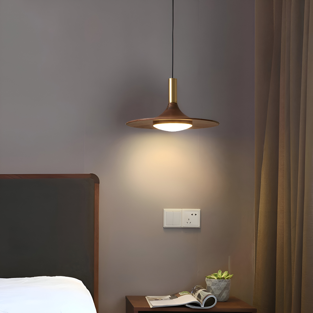 Valnöt Pendellampa - Runda Trähänglampor - Nordisk LED Lampa