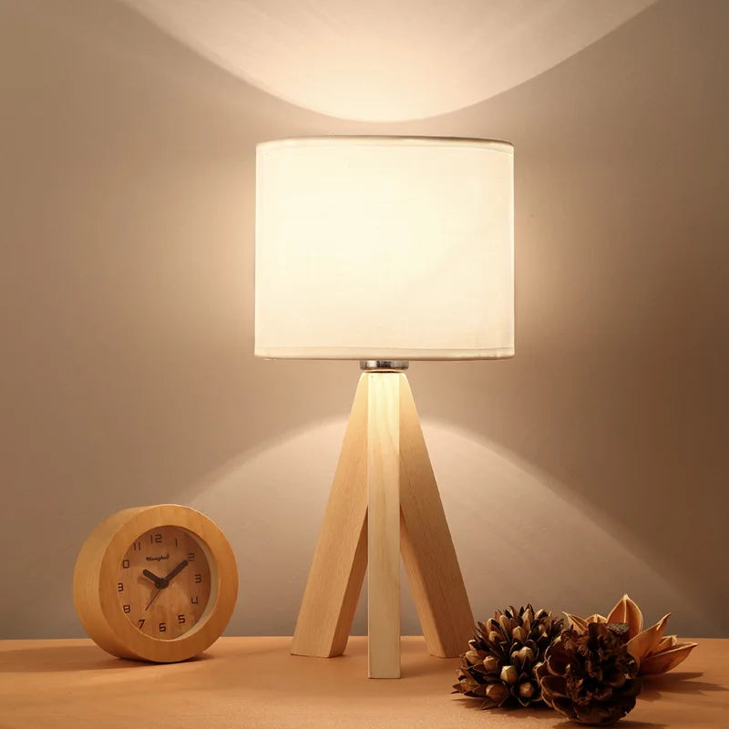 Träbordslampa modern design